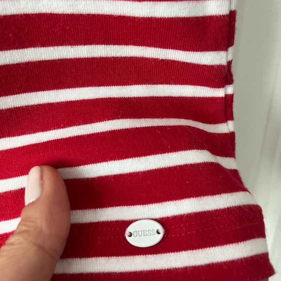 Guess stripe top - Picture 2 of 6